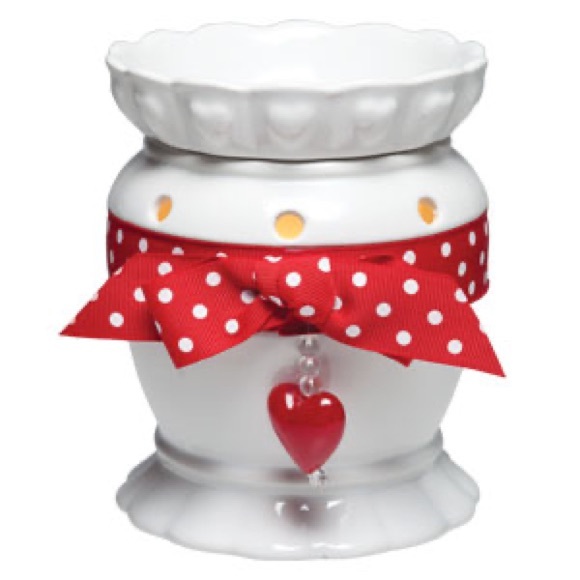 Scentsy Valentine warmer dish ONLY - Picture 2 of 2